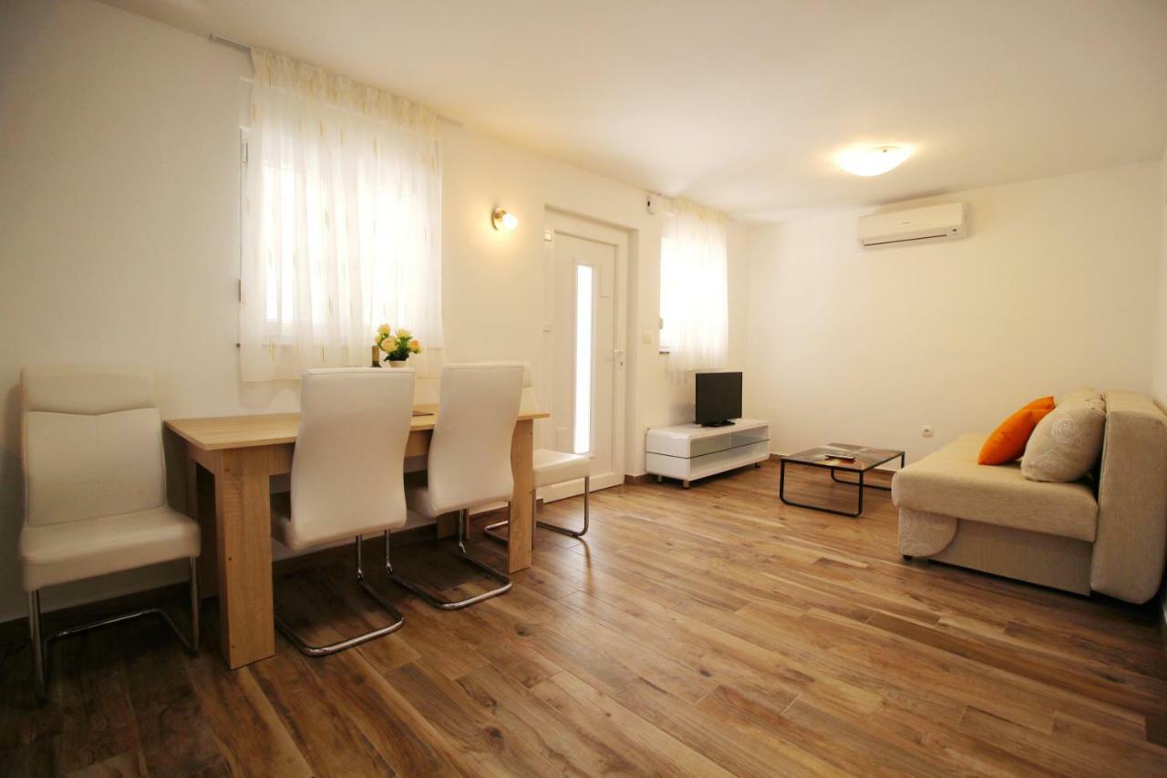 Apartments Buskulic Petrčane Exterior foto