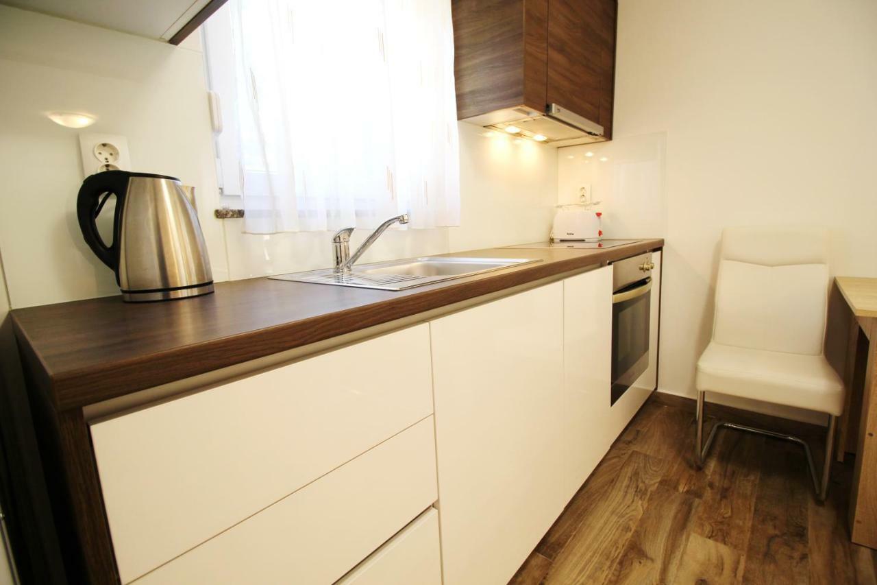 Apartments Buskulic Petrčane Exterior foto